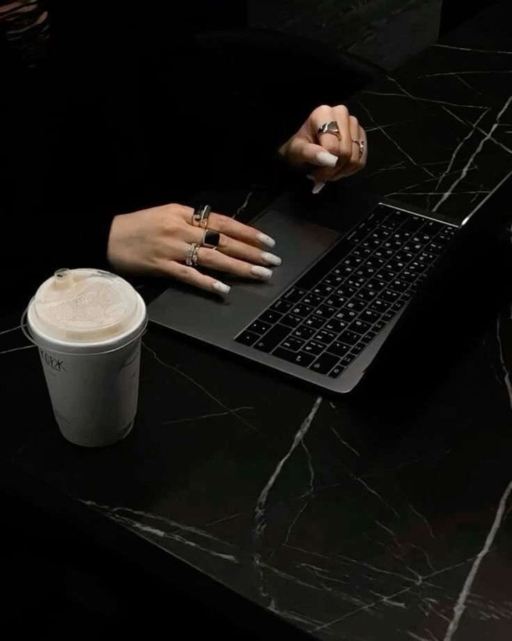 Direction marketing externalisée pour startups et entreprises B2B